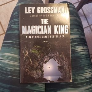 Magician King book by Lev Grossman (Book 2)